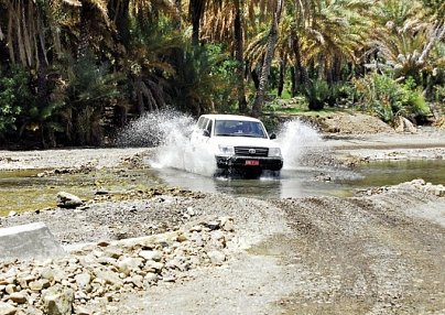 Oman erfahren mit Chauffeur - Mit dem Allrad durch grandiose Landschaften Muscat