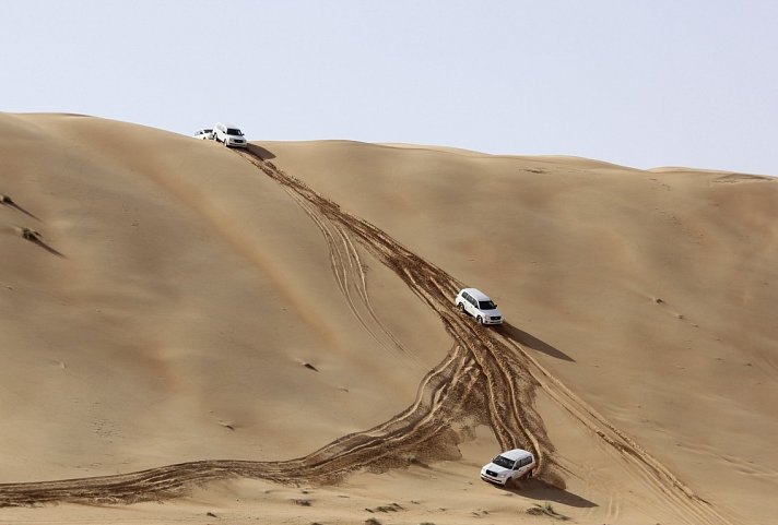 Oman erfahren mit Chauffeur - Mit dem Allrad durch grandiose Landschaften