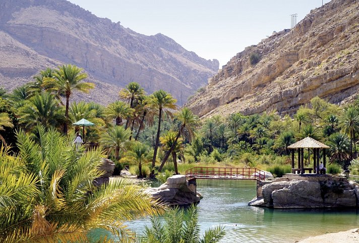 Kontrastreicher Oman mit Chauffeur