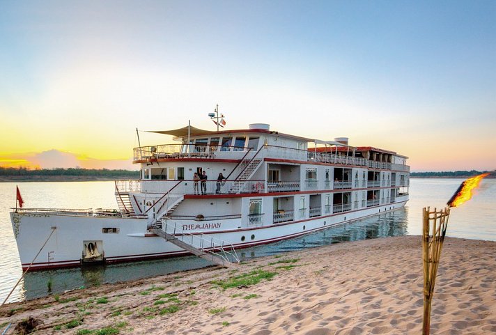 Heritage Line (Jahan, Ho Chi Minh Stadt - Siem Reap)