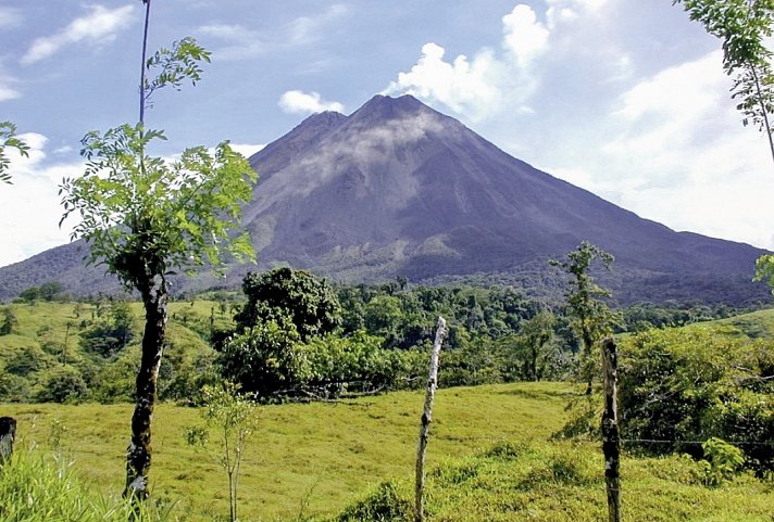 Geheimnisvolles Costa Rica: Vulkane und Regenwald