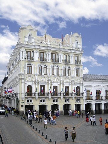 Farbenprächtiges Ecuador