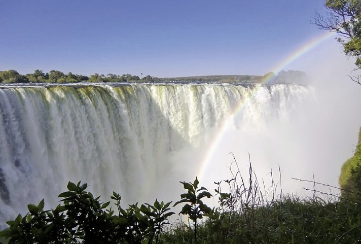 Viktoria Fälle & Safari Abenteuer ab Victoria Falls/bis Kasane