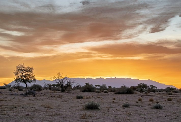 Ondjamba Hills
