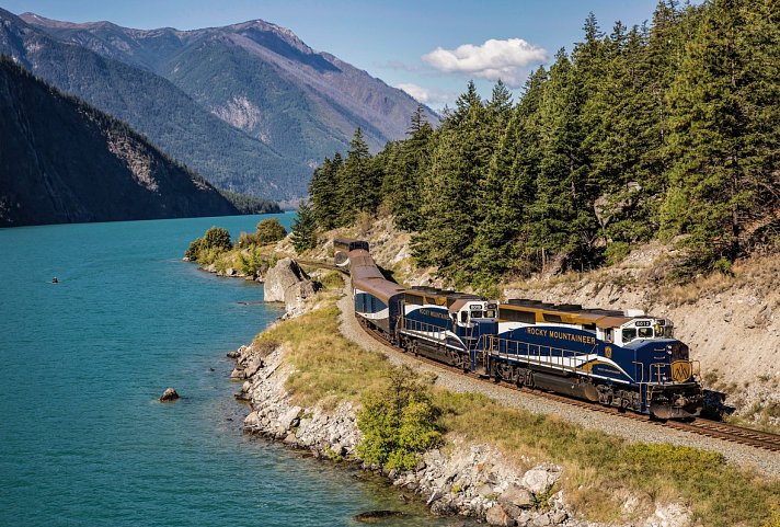 Rainforest to Gold Rush - Rocky Mountaineer (Jasper - Vancouver)