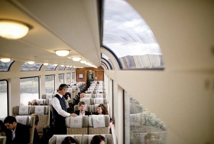 Rail & Sail