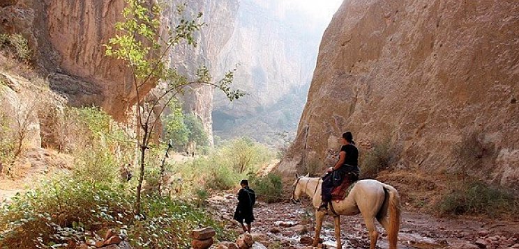 Rundreise Turkmenistan – Das vergessene Land
