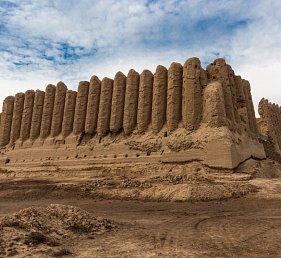 Rundreise Turkmenistan – Das vergessene Land