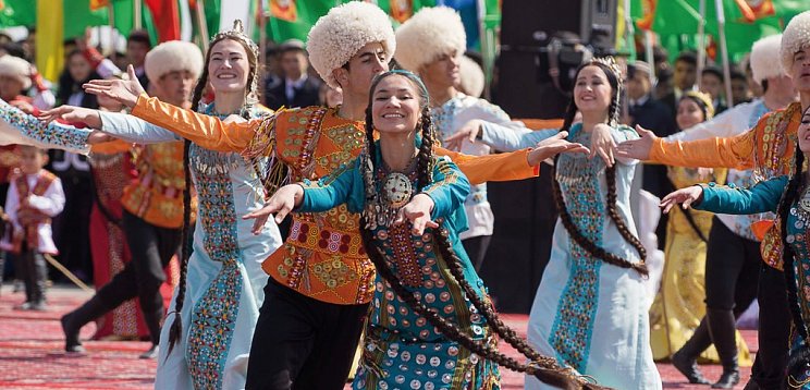 Rundreise Turkmenistan – Das vergessene Land