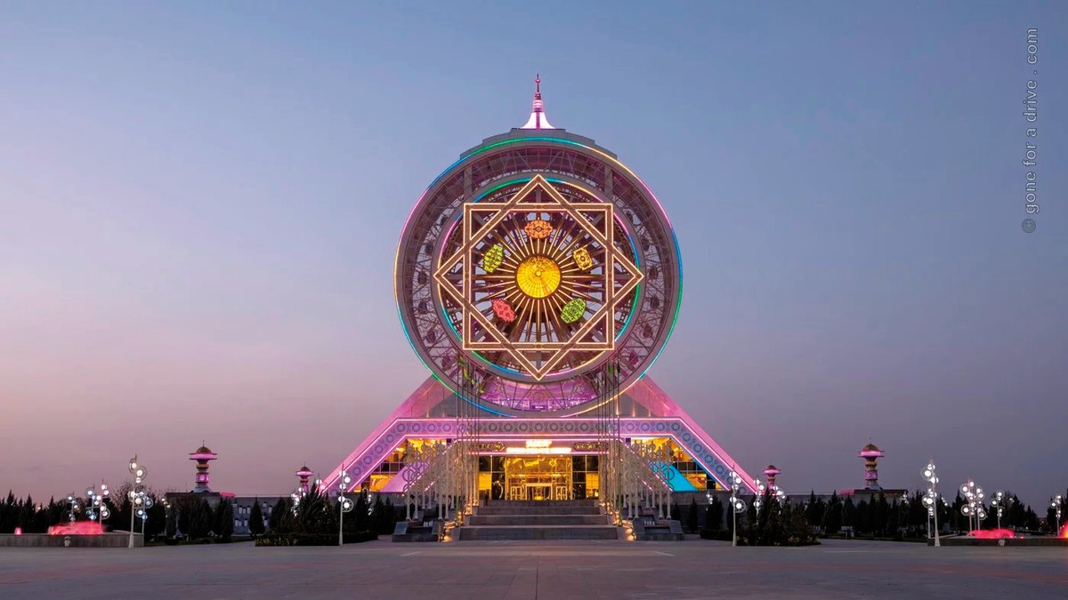 Rundreise Turkmenistan – Das vergessene Land