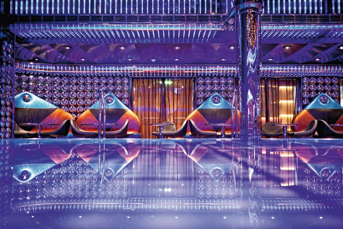 Spanien, Italien, Frankreich & Korsika – Costa Fascinosa