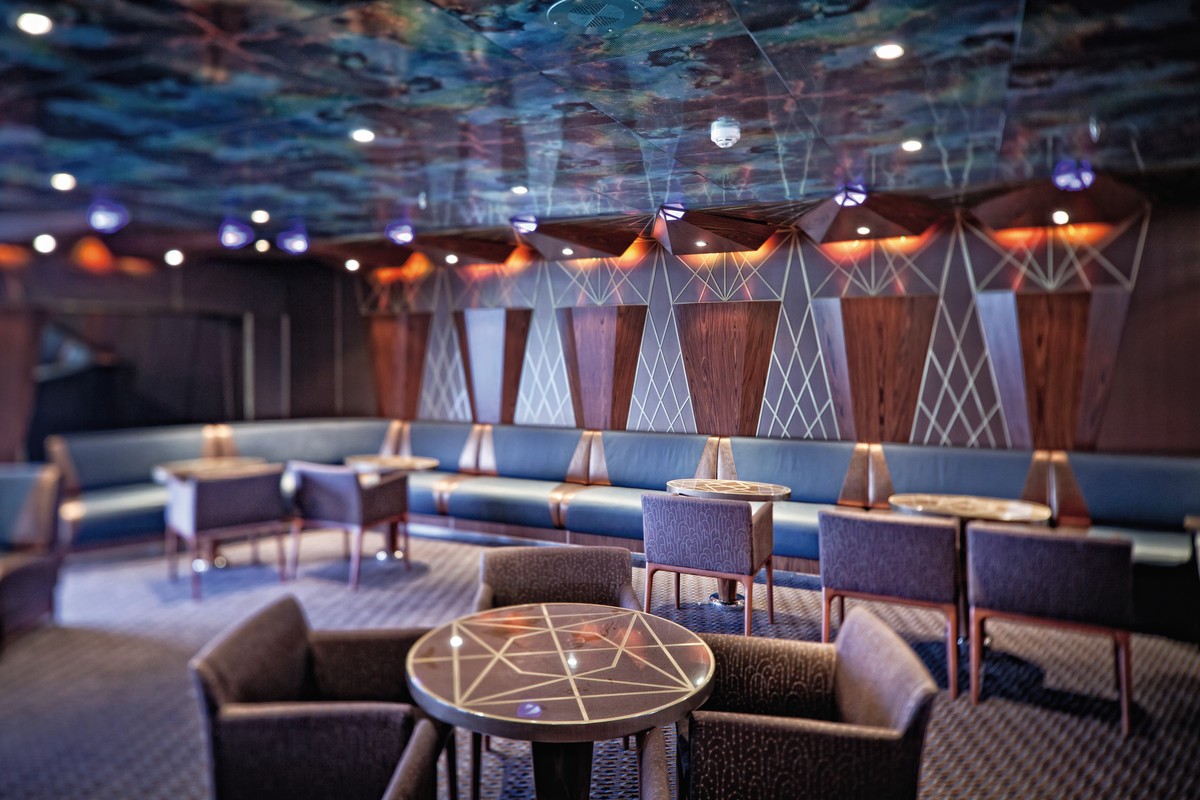 Spanien, Italien, Frankreich & Korsika – Costa Fascinosa