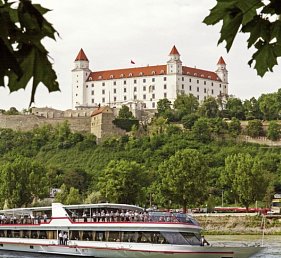 Ausflug nach Bratislava mit Martini Gansl - MS Kaiserin Elisabeth