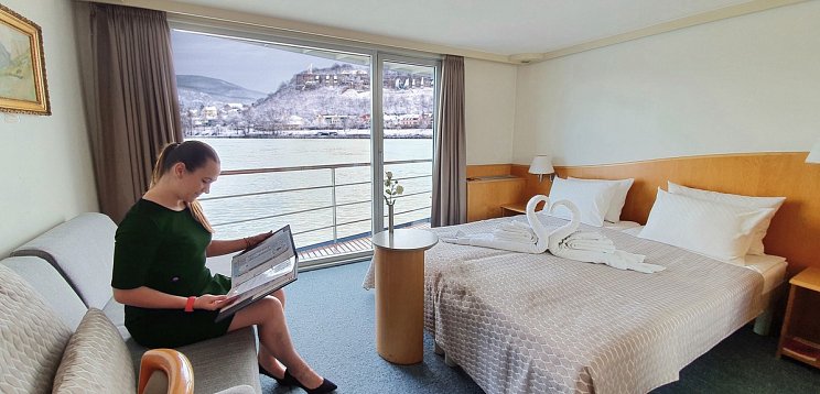 Budapest-Pécs für Hobby Historiker mit MS Primadonna