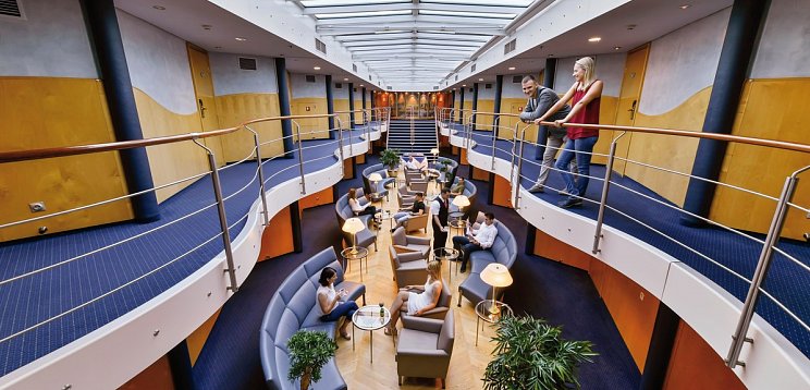 Budapest-Pécs für Hobby Historiker mit MS Primadonna