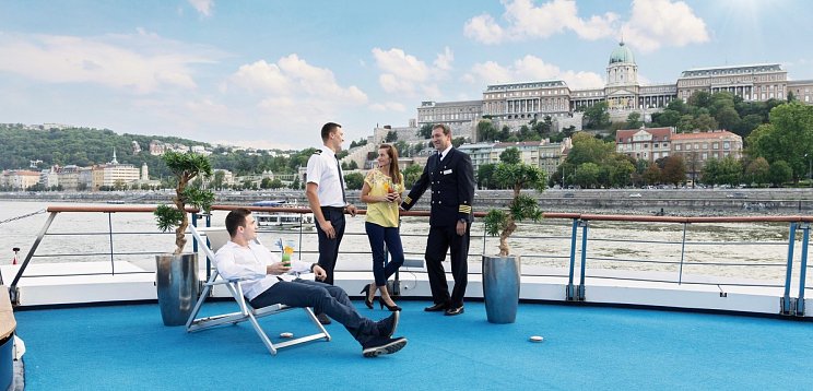 Budapest-Pécs für Hobby Historiker mit MS Primadonna