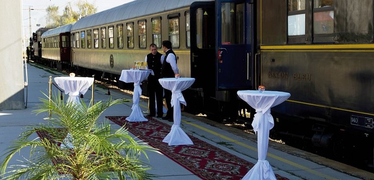 Tagesfahrt im Kaiserzug ins Salzkammergut zum Narzissenfest