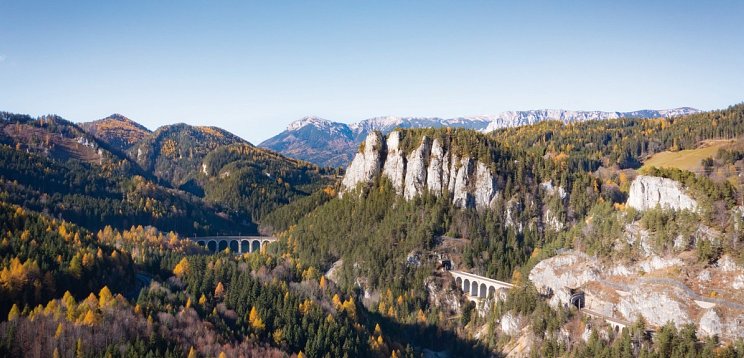 Vatertagsausflug im Salonwagon - Motorsport, Eisenbahn & Flugtechnik