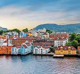 Norwegens Welterbe mit Skifestival in Oslo mit AIDAprima