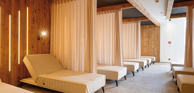 Fiss Suites by ALPS RESORTS