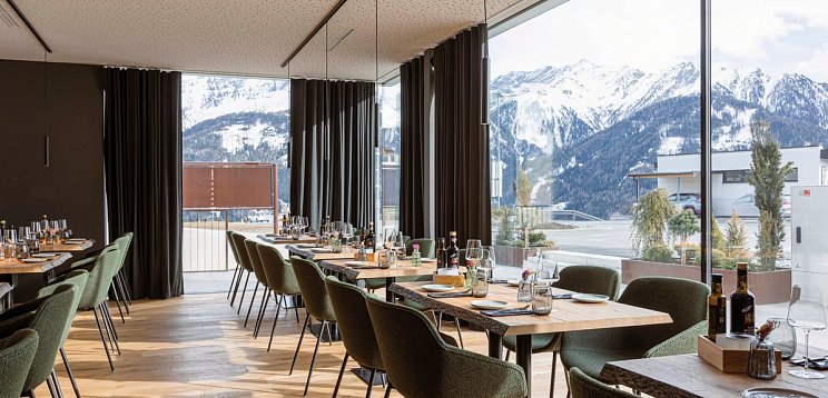 Fiss Suites by ALPS RESORTS