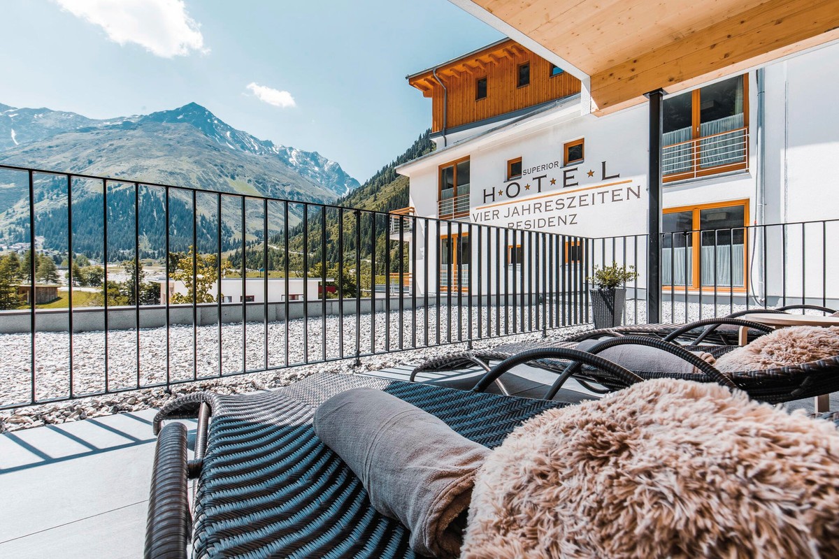 Hotel Vier Jahreszeiten**** – Ihre Wohlfühloase im Pitztal