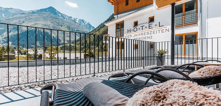 Hotel Vier Jahreszeiten**** – Ihre Wohlfühloase im Pitztal