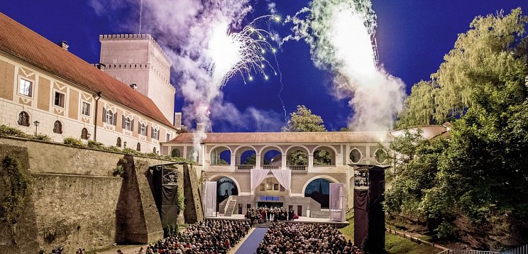 Musikfestival Steyr - Musical Hair und Stadthotel Styria