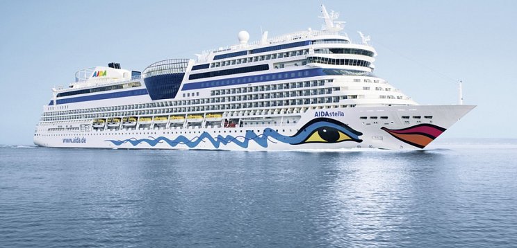 Mittelmeerinseln mit Sonnenfinsternis mit AIDAstella