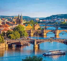 Zugfahrt zu Ostern nach Prag - Stadt der Tausend Türme