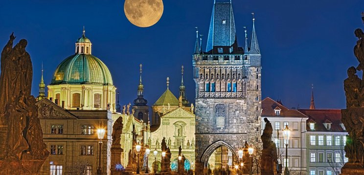 Zugfahrt zu Ostern nach Prag - Stadt der Tausend Türme
