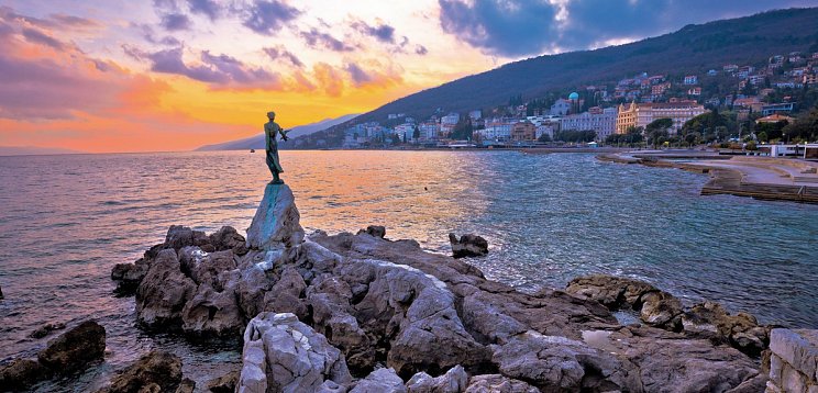 Salonzugfahrt nach ABBAZIA - Osterwochenende