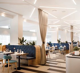 Hotel & Villas Carolina by Valamar