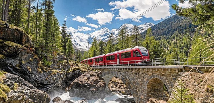 Alpine Circle Bahnwandern