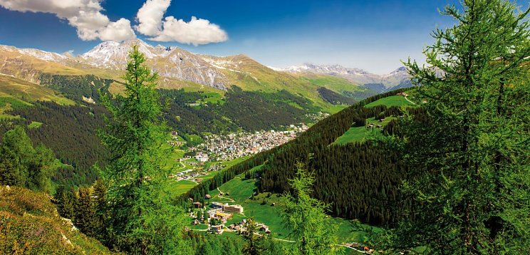 Alpine Circle Bahnwandern