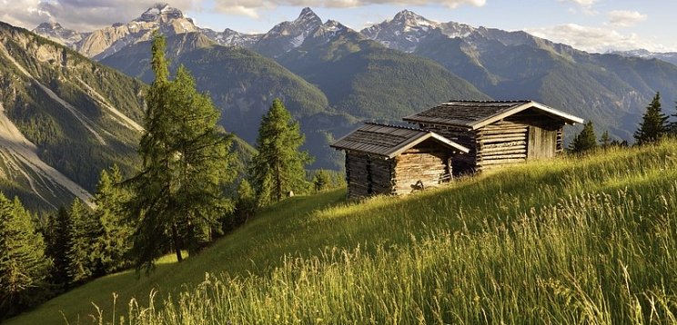 Alpine Circle Bahnwandern