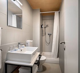 Sunny Makarska by Valamar