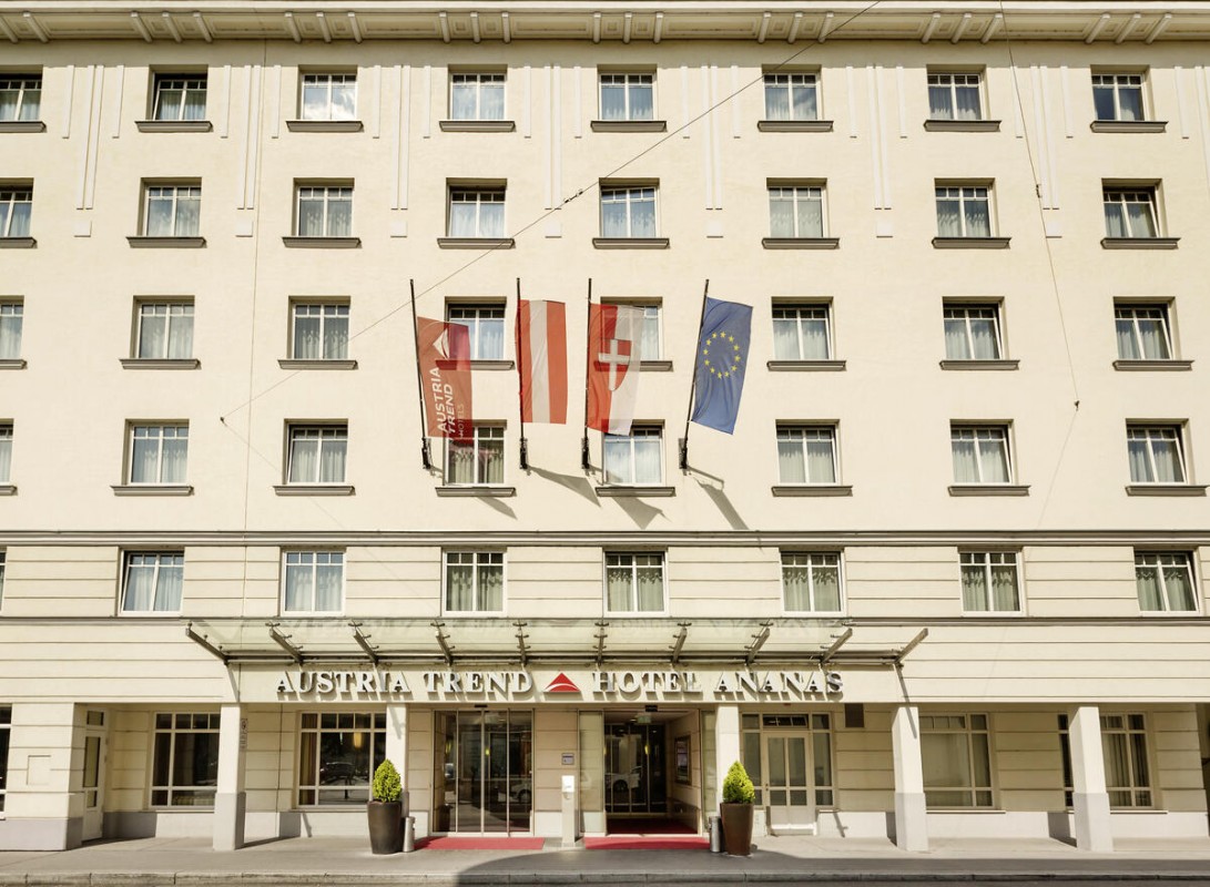 Holiday on Ice - Hotel Ananas