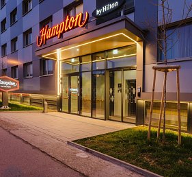 Show CAVALLUNA Die Farben des Lebens Wien