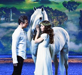 Show CAVALLUNA Die Farben des Lebens Wien
