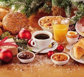 Adventbrunch auf Donauwellen