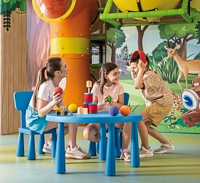 Falkensteiner Club Funimation Borik