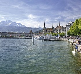 Große Bahnrundreise zwischen Alpen und Dolce Vita