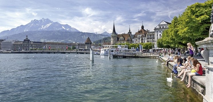 Große Bahnrundreise zwischen Alpen und Dolce Vita