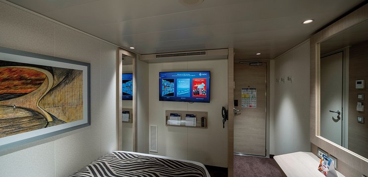 Westliches Mittelmeer mit MSC World Europa