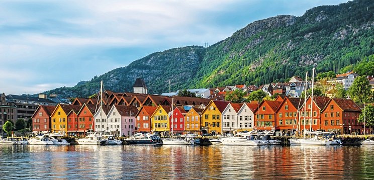 Norwegens Welterbe mit AIDAnova