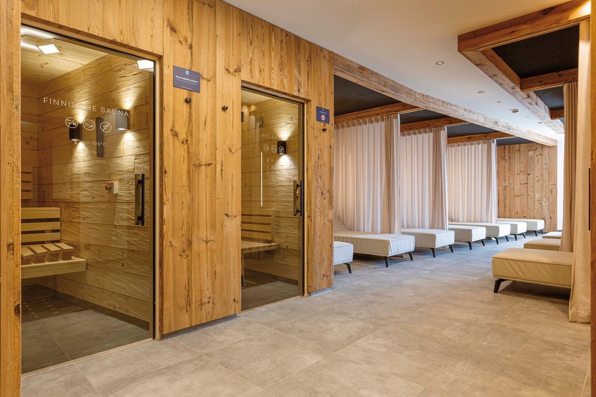 Fiss Suites by ALPS RESORTS