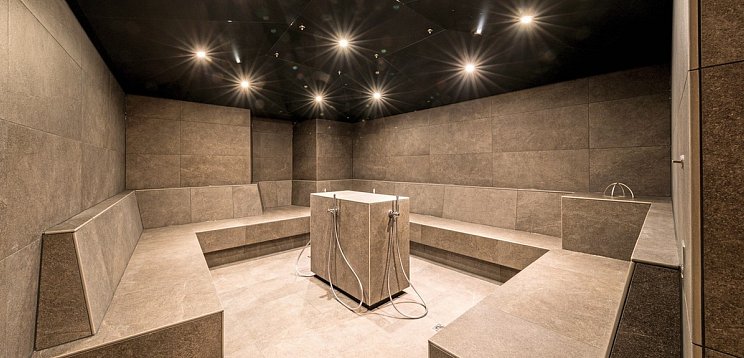 KOSIS Sports Lifestyle Hotel