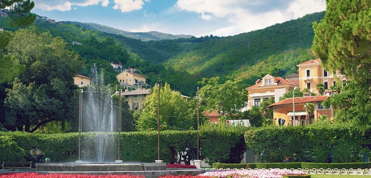 Salonzugfahrt nach ABBAZIA - Osterwochenende
