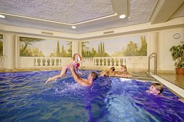 Hallenbad